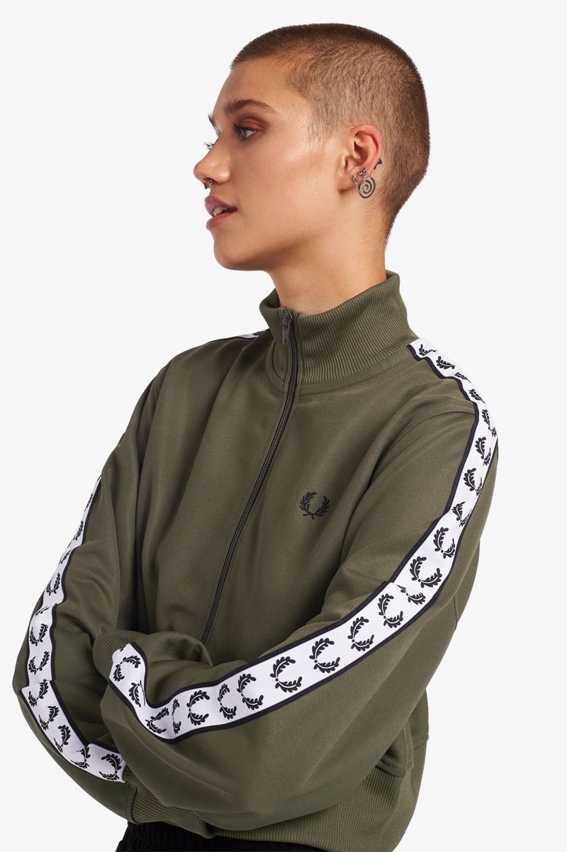 Women's Fred Perry Cropped Taped Track Jackets Green | 1498536-VJ