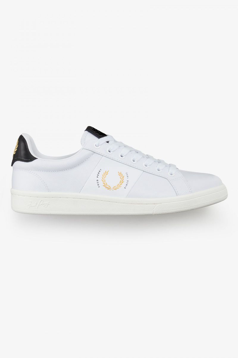 Men\'s Fred Perry B721 Shoes White | 3182067-YQ