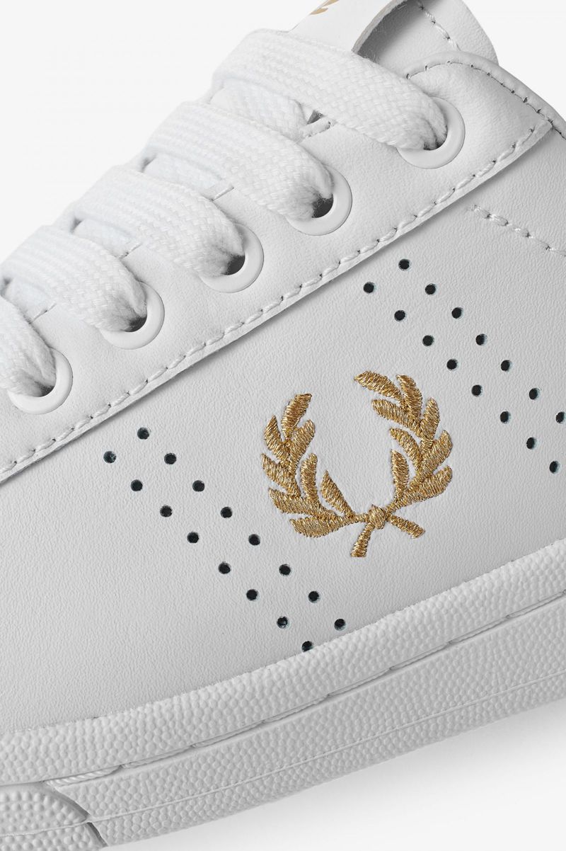 Men's Fred Perry B721 Shoes White | 8279043-WI