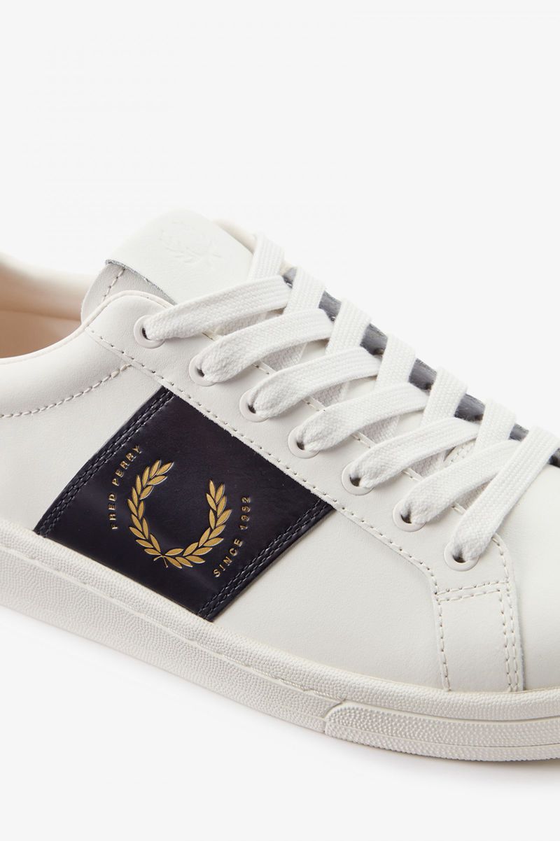 Men's Fred Perry B721 Shoes White | 8910564-SM