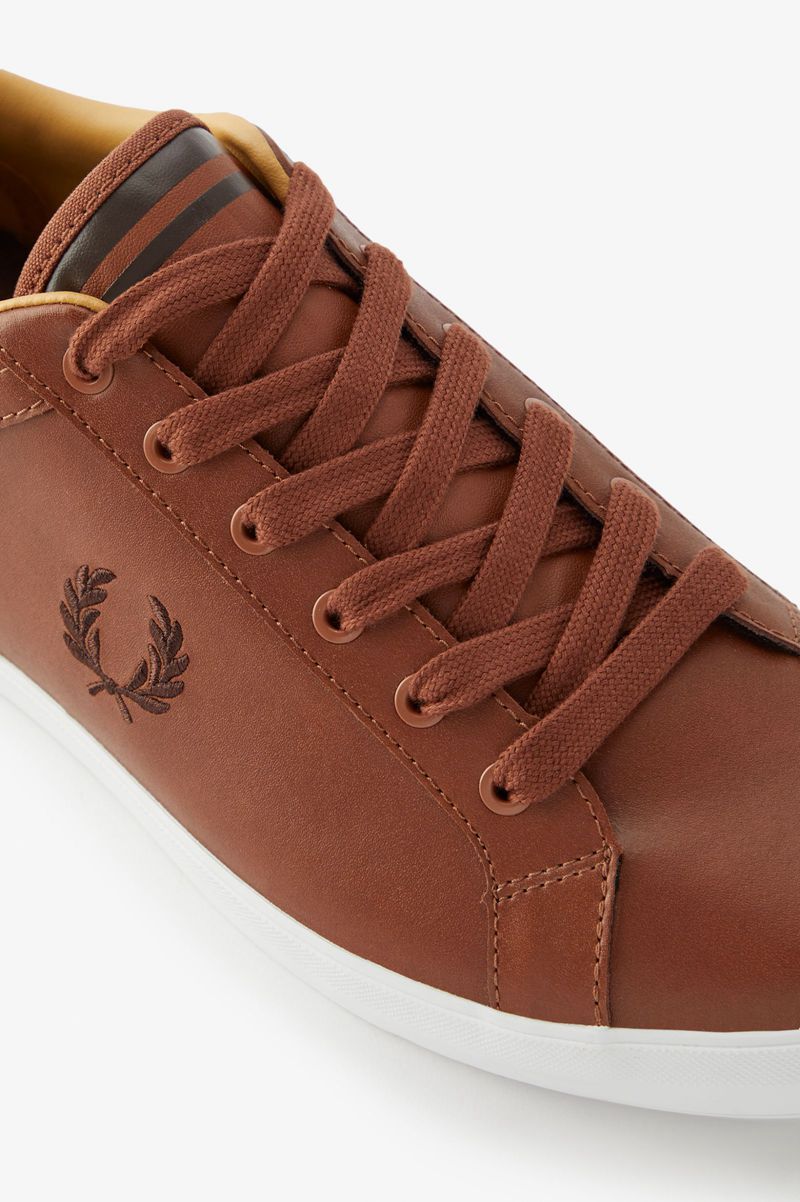 Men's Fred Perry Baseline Shoes Brown | 6351784-PD