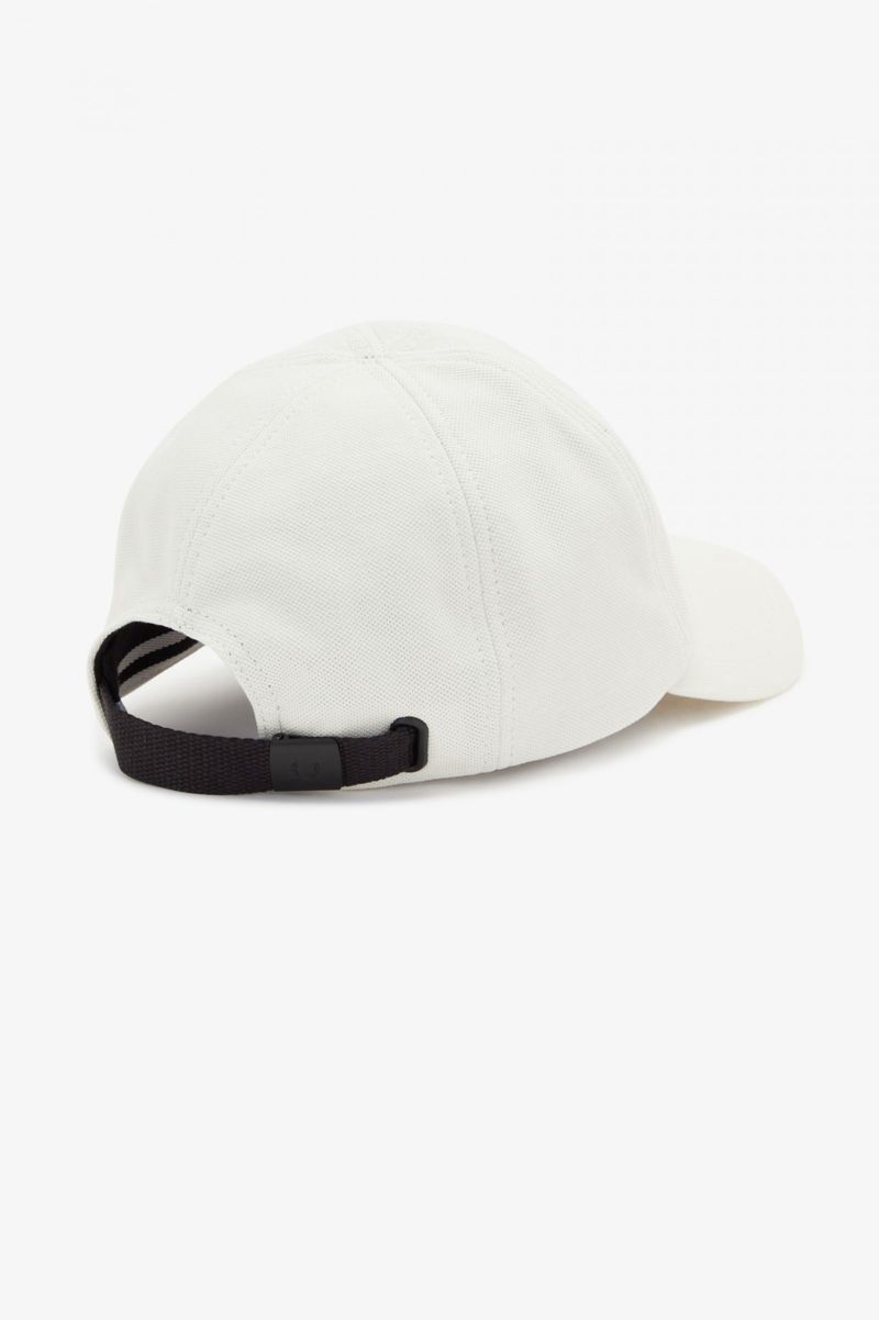 Men's Fred Perry Classic Piqué Hats White | 9608537-UK