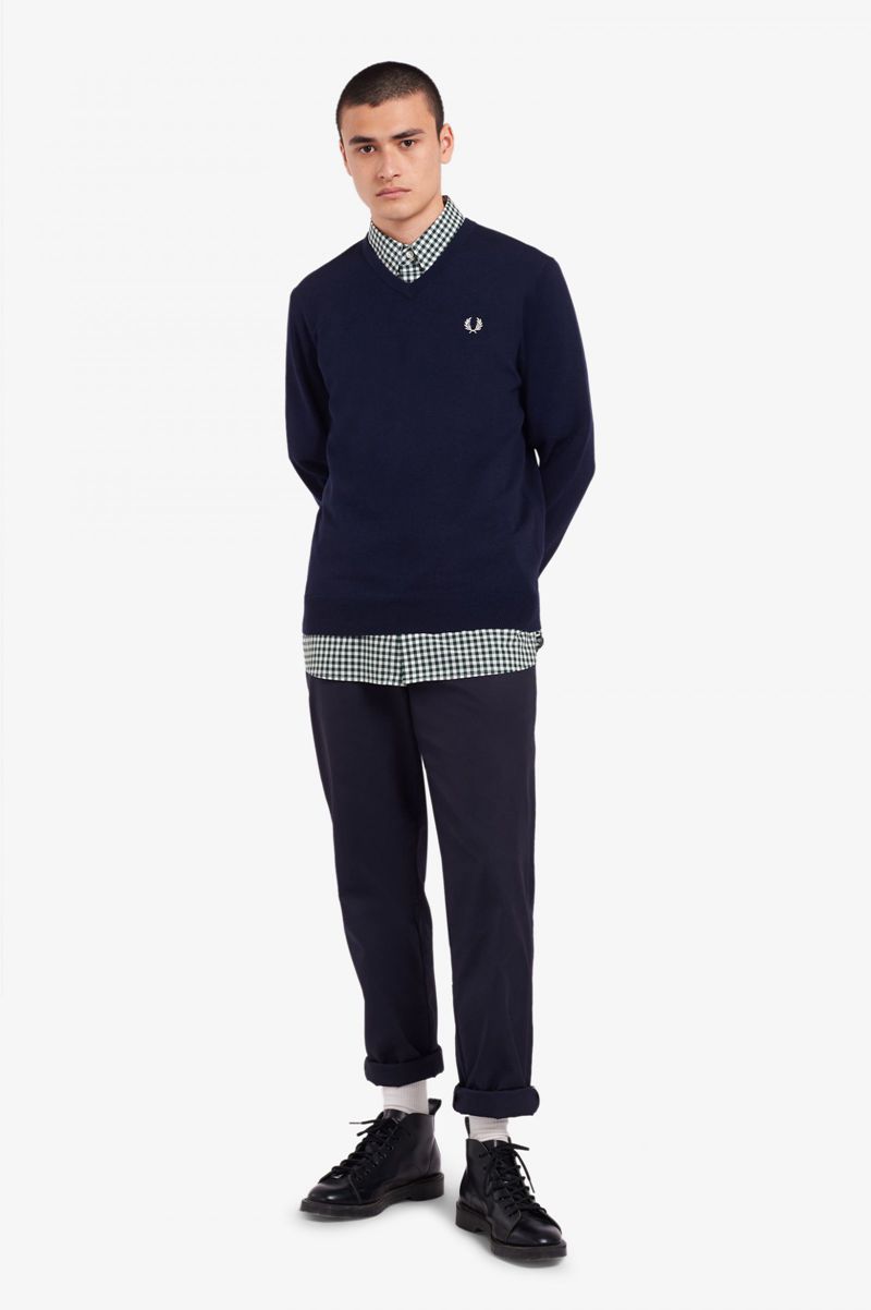 Men's Fred Perry Classic V Neck Jumper Knitwear Navy | 1356974-WM