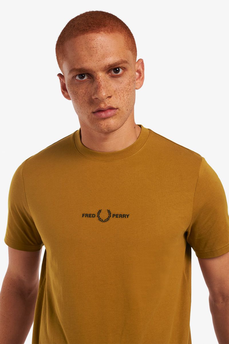 Men's Fred Perry Embroidered T-Shirts Camel | 0978542-RQ