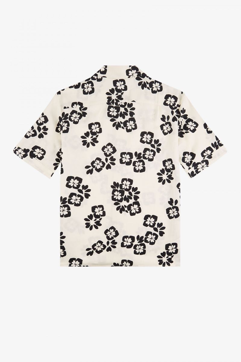 Men's Fred Perry Floral Print Revere Collar Shirts White | 6548390-PY