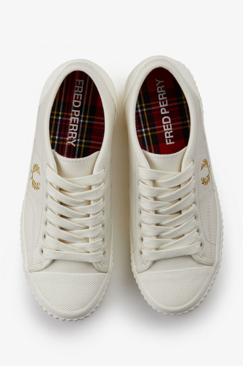 Men's Fred Perry Hughes Low Shoes White | 4387096-PW