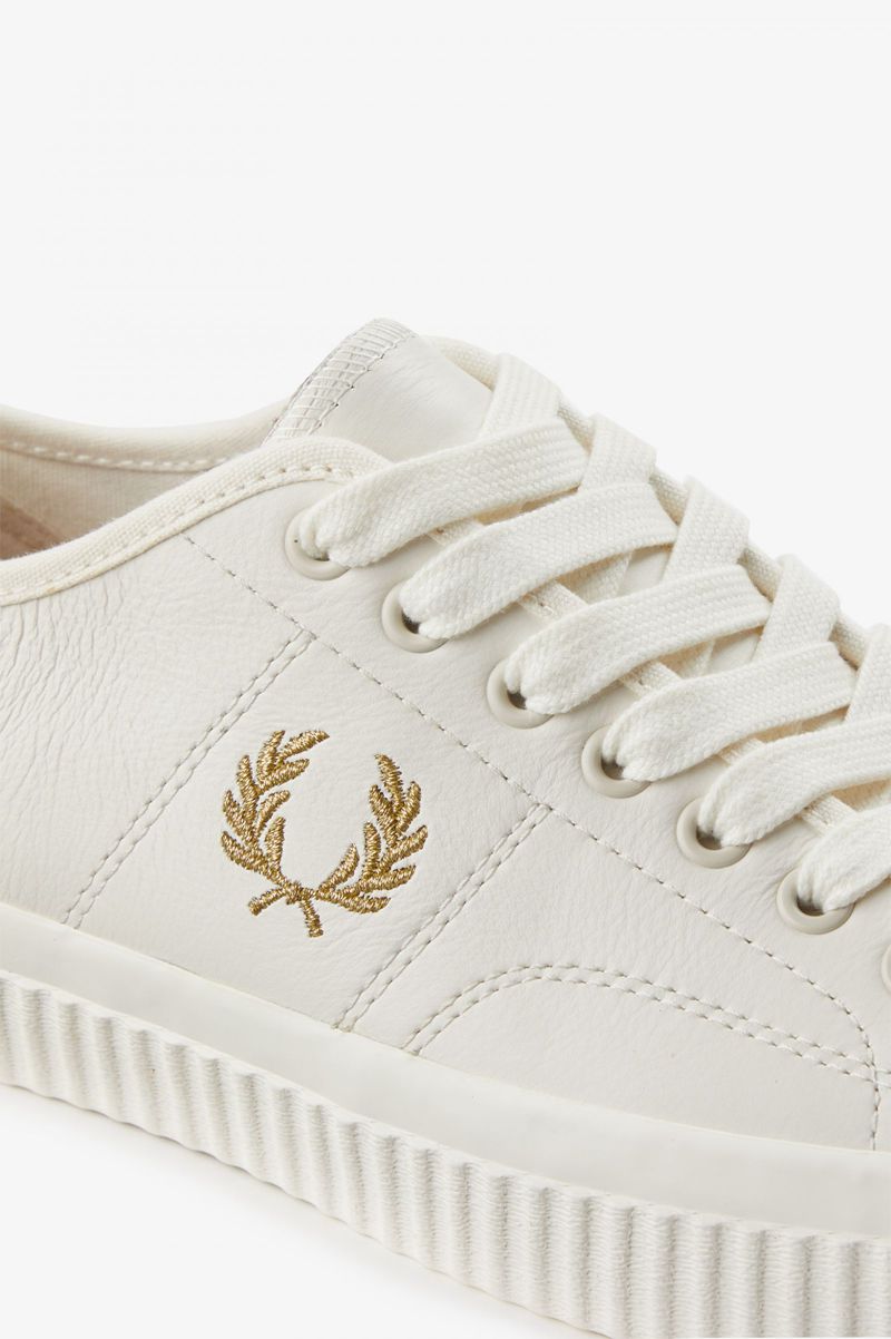 Men's Fred Perry Hughes Low Shoes White | 4387096-PW