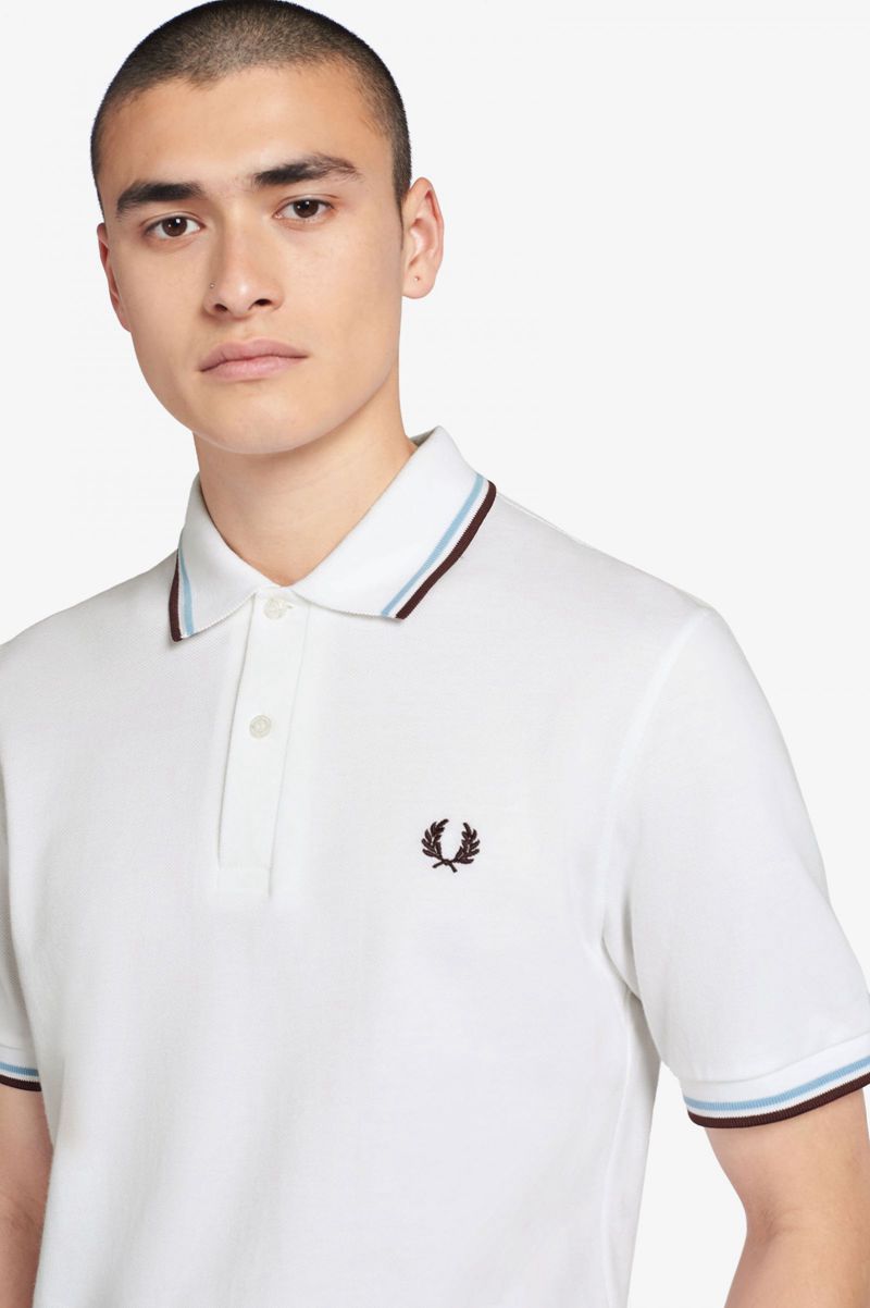 Men\'s Fred Perry M12 Polo Shirts White | 0582164-UP