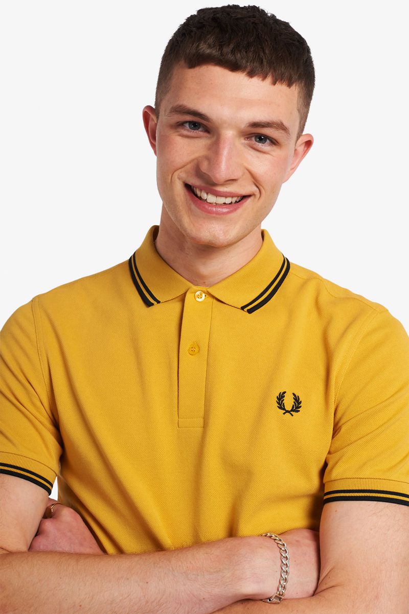 Men\'s Fred Perry M3600 Polo Shirts Gold | 1538629-XW