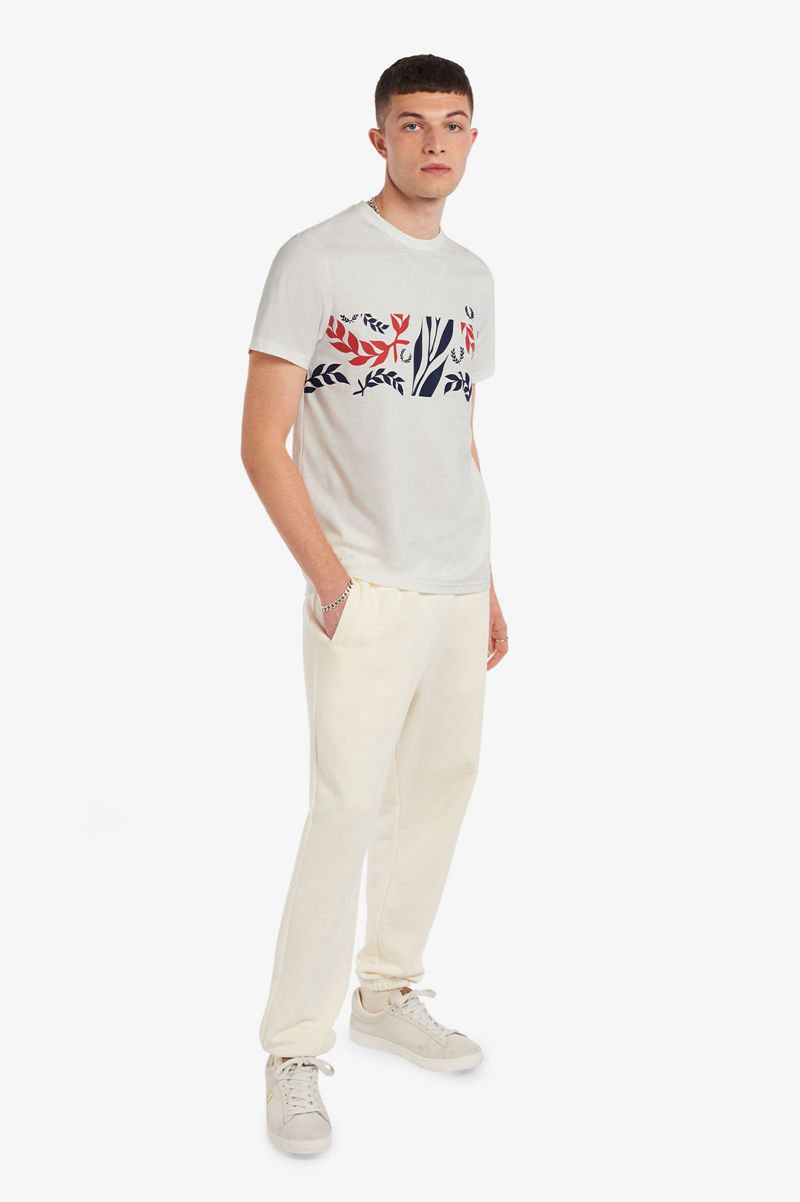 Men's Fred Perry M3838 T-Shirts White | 4670391-NU