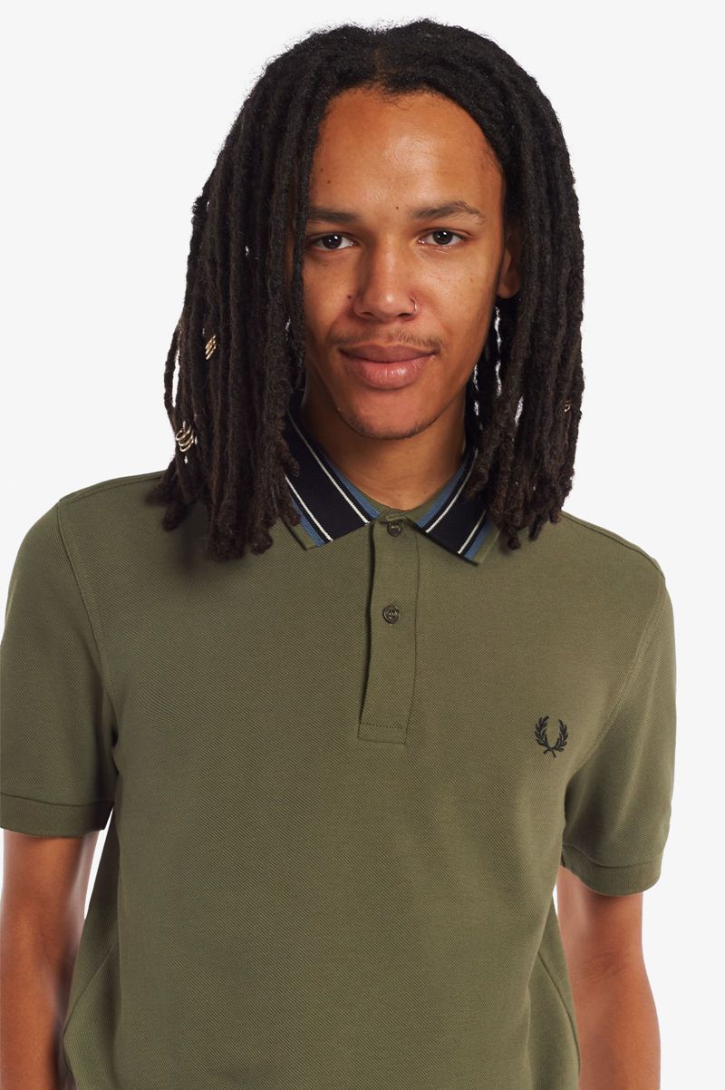 Men's Fred Perry Medal Stripe Polo Shirts Green | 4618079-QJ