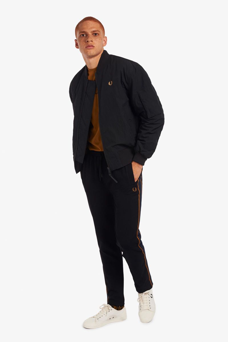 Men's Fred Perry Padded Bomber Jackets Black | 2973145-ZT