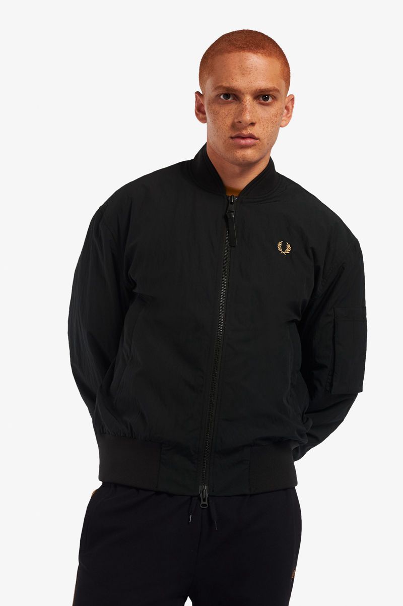 Men\'s Fred Perry Padded Bomber Jackets Black | 2973145-ZT