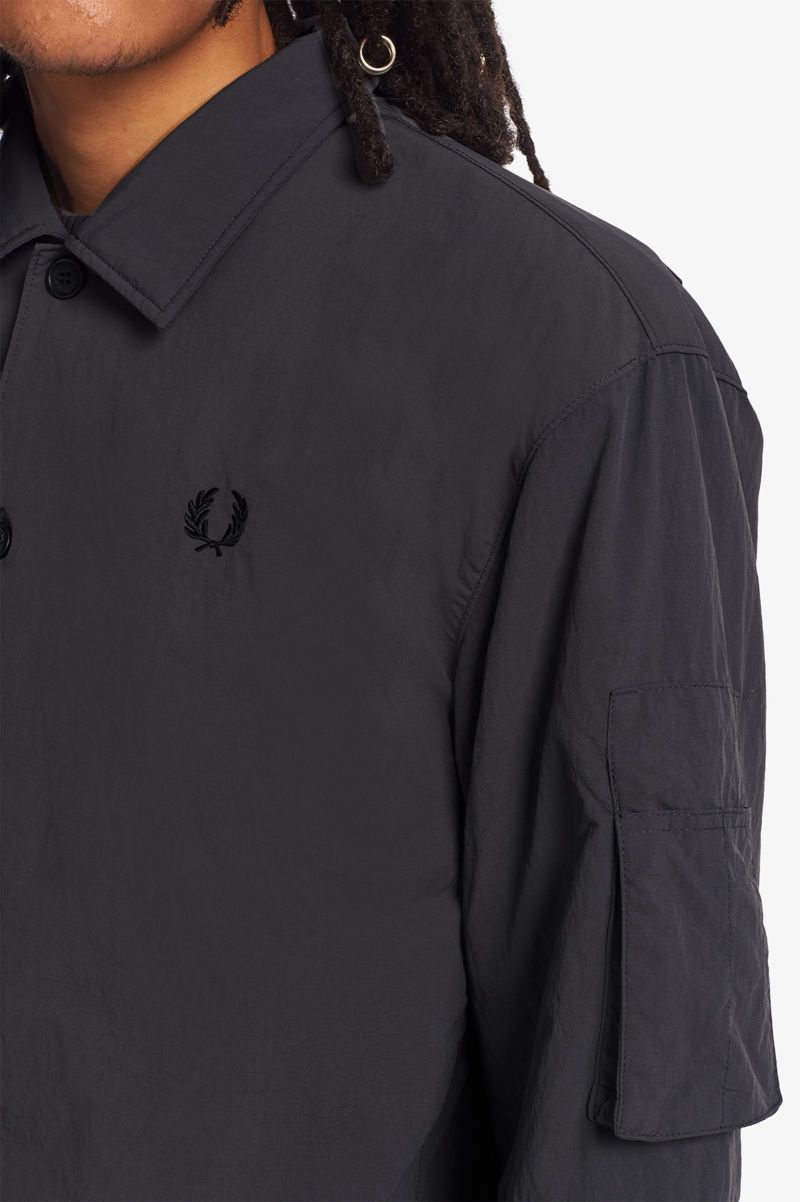 Men's Fred Perry Patch Detail Overshirt Shirts Black | 7931284-EJ