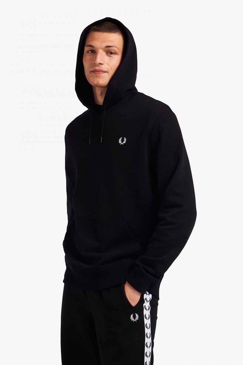 Men's Fred Perry Printed Patch Hooded Sweatshrt Sweatshirts Black | 4612857-XM