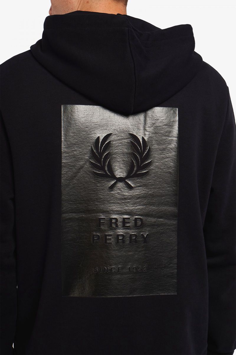 Men's Fred Perry Printed Patch Hooded Sweatshrt Sweatshirts Black | 4612857-XM