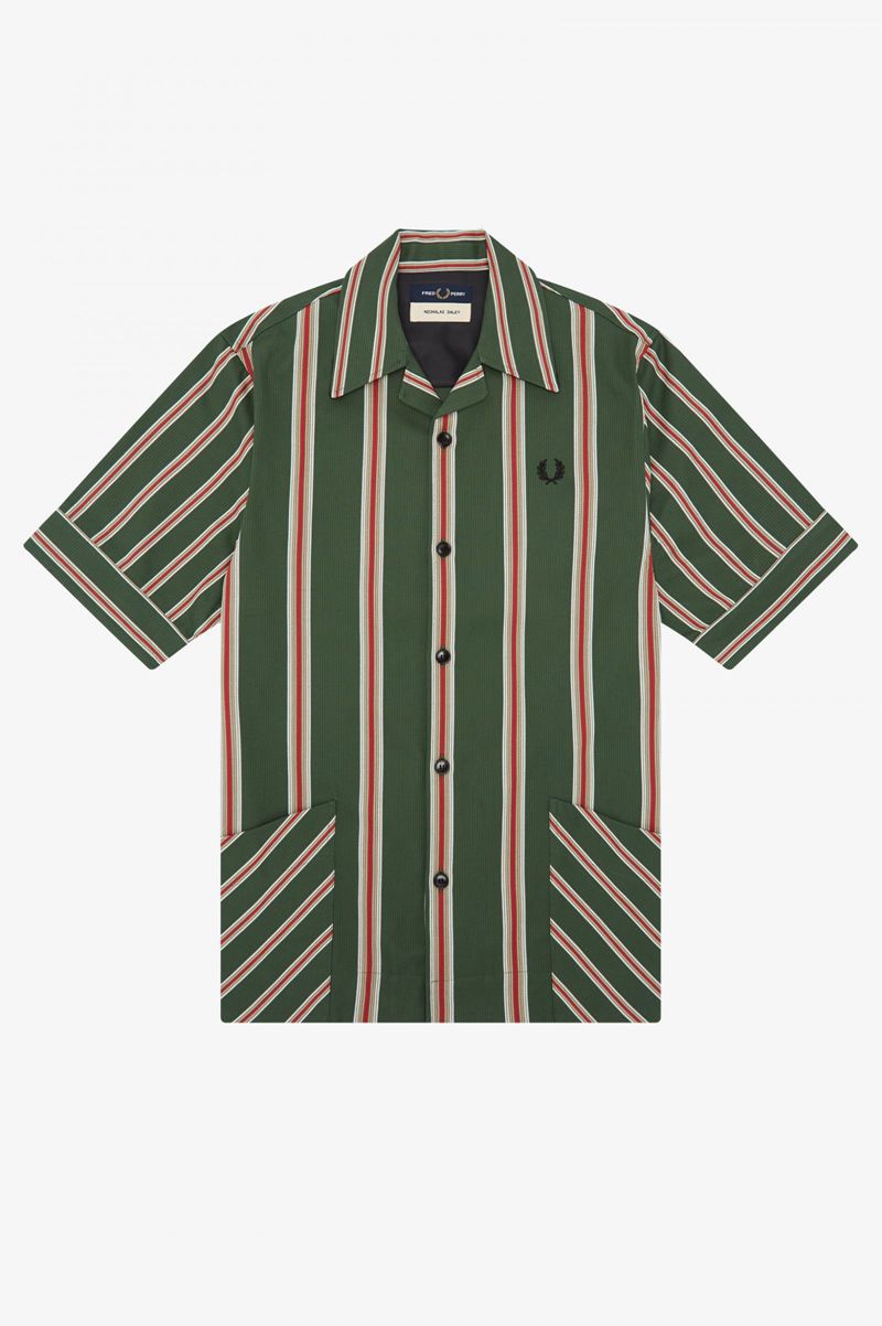 Men's Fred Perry SM3032 Shirts Green | 6125789-PL