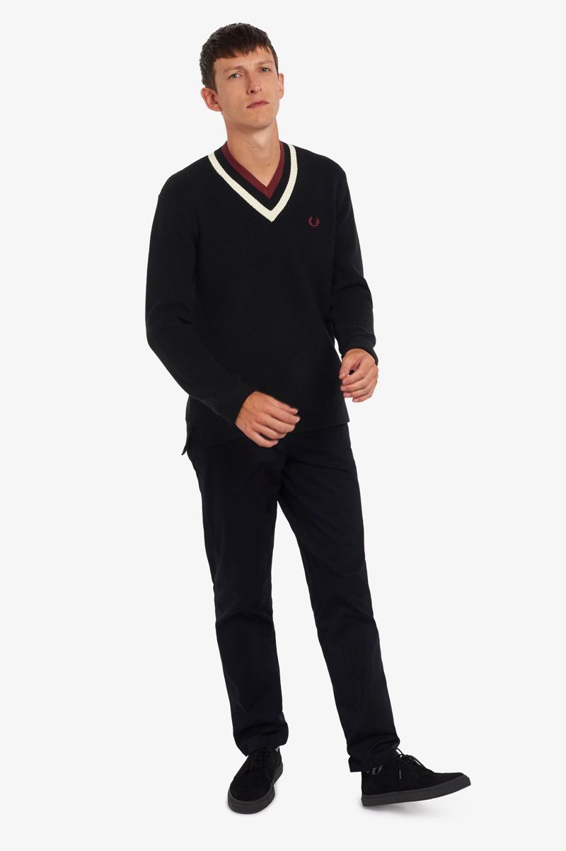 Men's Fred Perry Striped V-Neck Jumper Knitwear Black | 4971086-ML