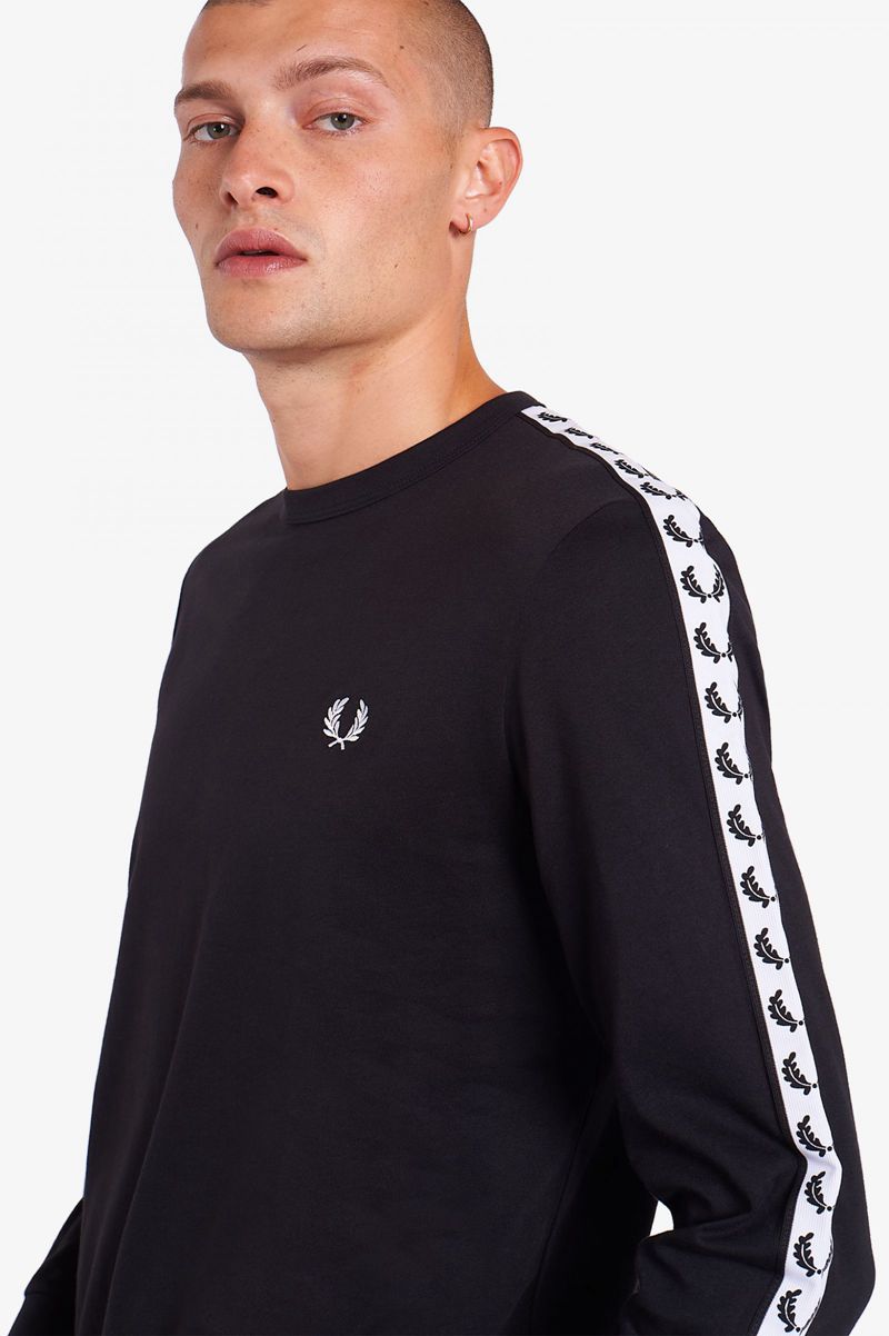 Men\'s Fred Perry Taped Long Sleeve T-Shirts Black | 7340261-KM