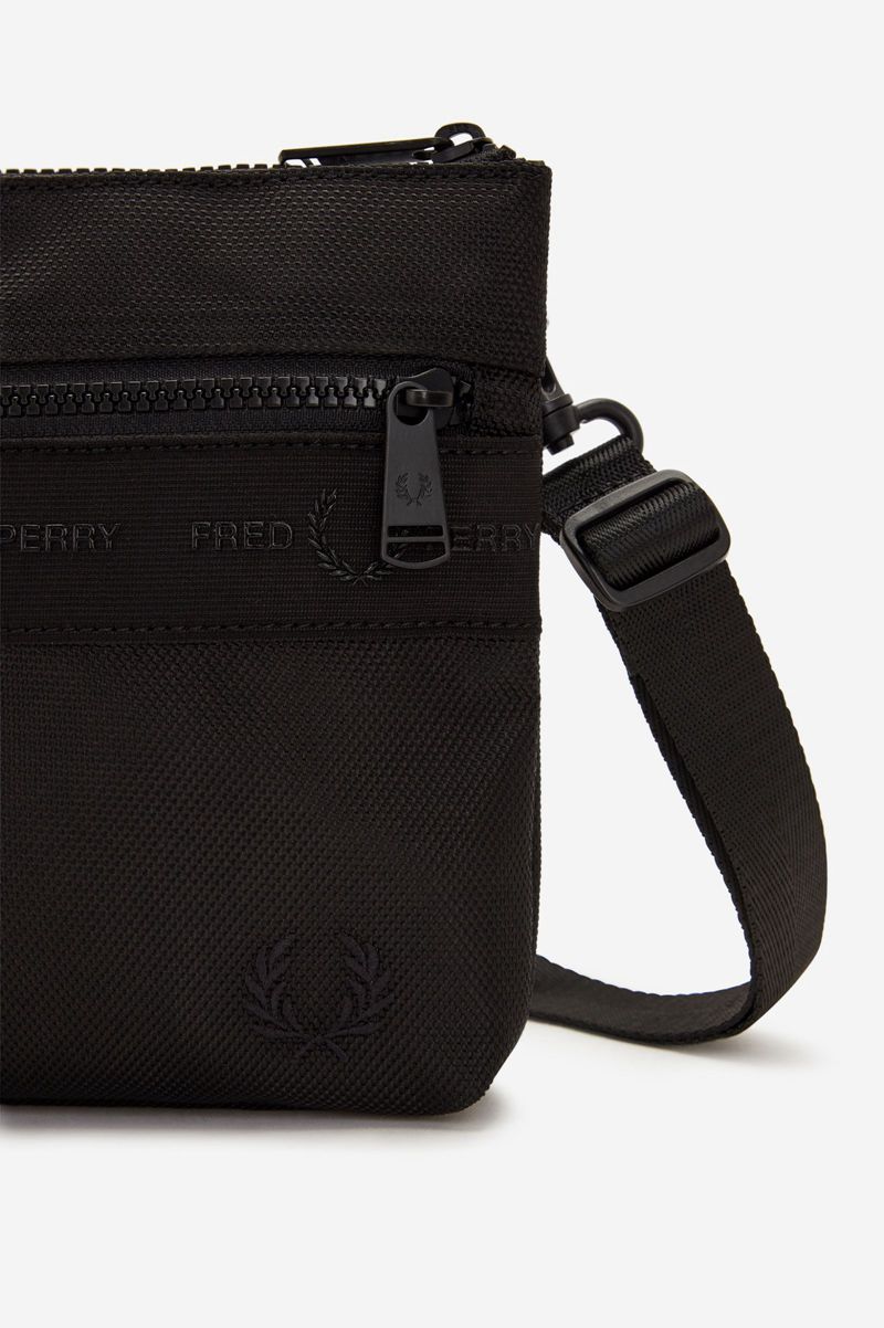 Men's Fred Perry Tonal Tape Tricot Side Bags Black | 2950684-HP