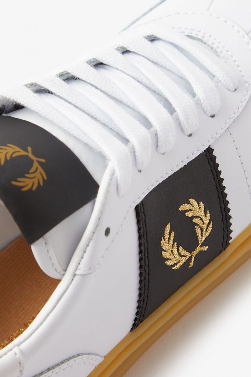 Women's Fred Perry B400 Shoes White | 4823165-OB