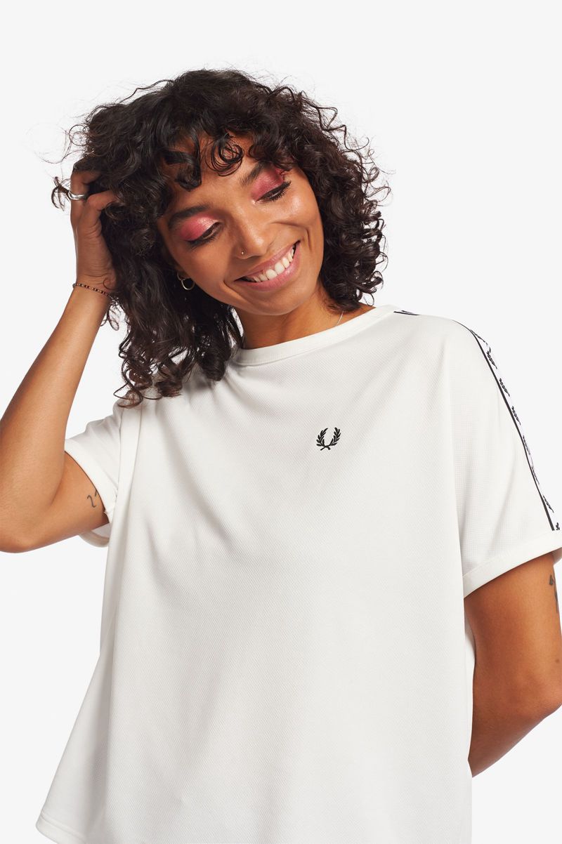 Women\'s Fred Perry Boxy Taped Ringer T-Shirts White | 1748590-KW