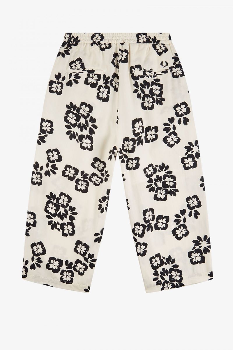 Women's Fred Perry Floral Print Pants White | 9802674-VB