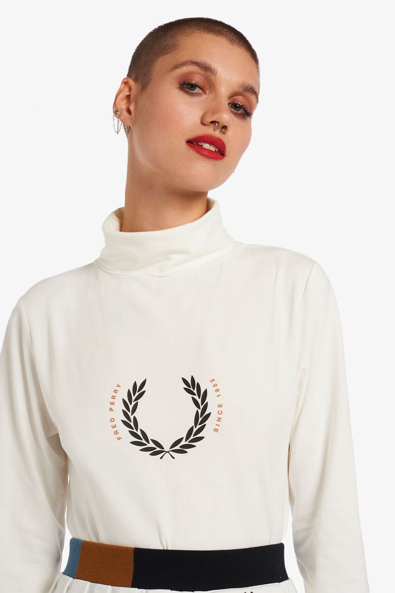 Women\'s Fred Perry Laurel Wreath Roll Neck T-Shirts White | 8524301-BZ