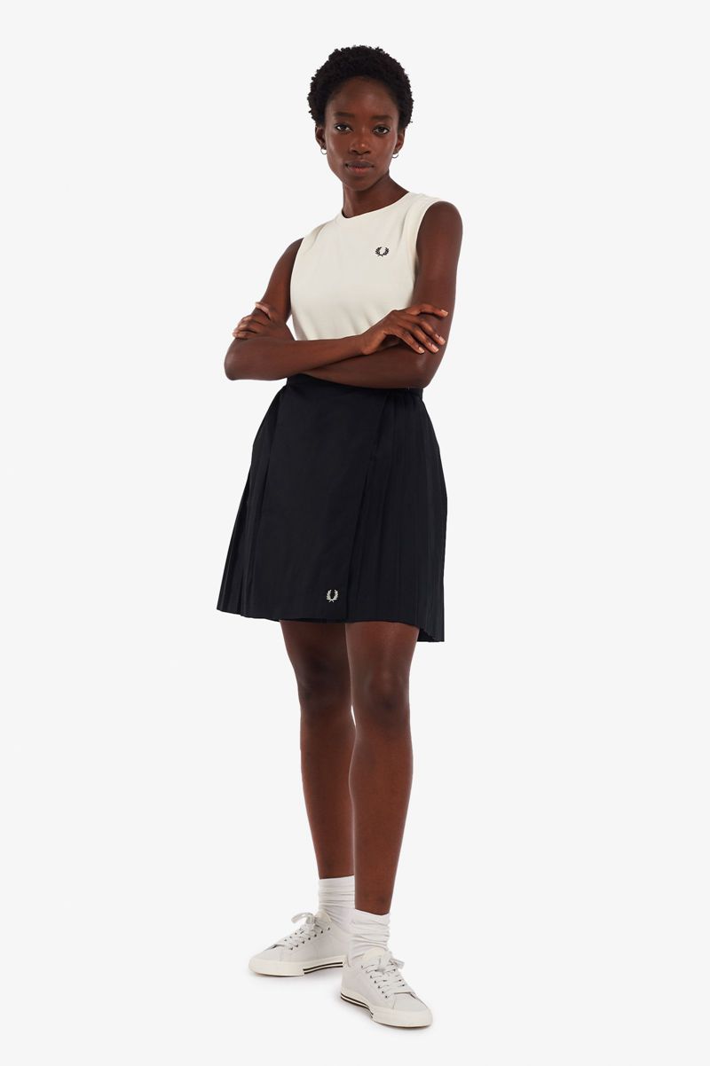 Women's Fred Perry Pleated Tennis Skirts Black | 2983540-YO