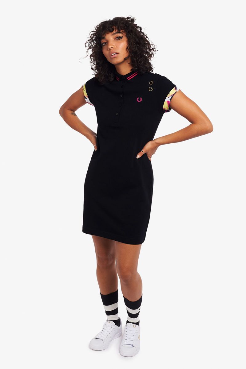 Women's Fred Perry SD3002 Dresses Black | 6254380-AL