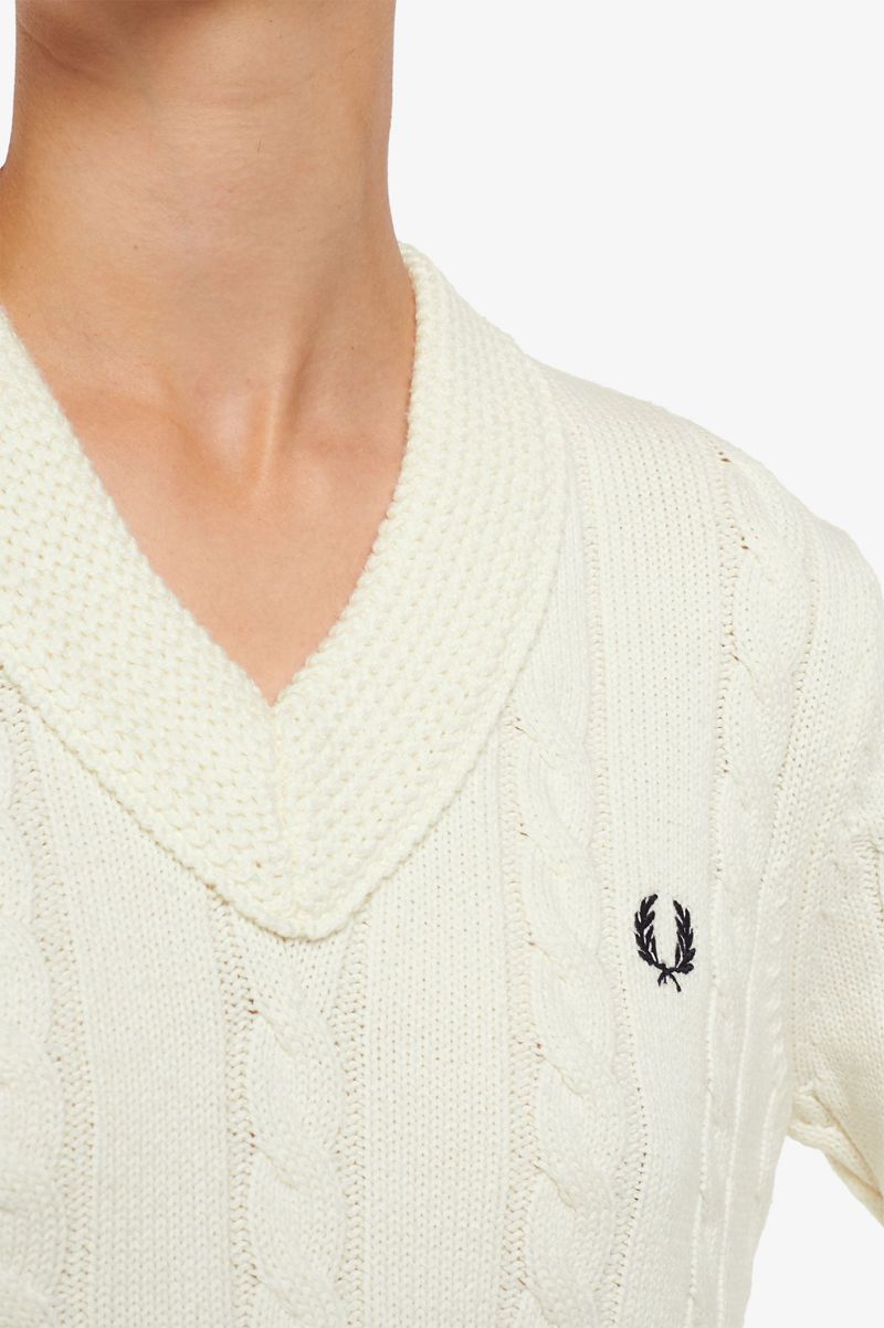 Women's Fred Perry V-Neck Cable Knit Jumper Knitwear White | 9287365-BX